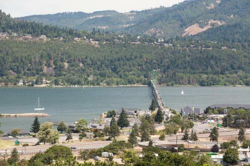 Raven’s Vw-river Vw-ac-3br/2.5b