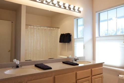 Cake-river View-ac-2br/2b