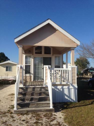 Clerbrook Two-bedroom Park Model 2
