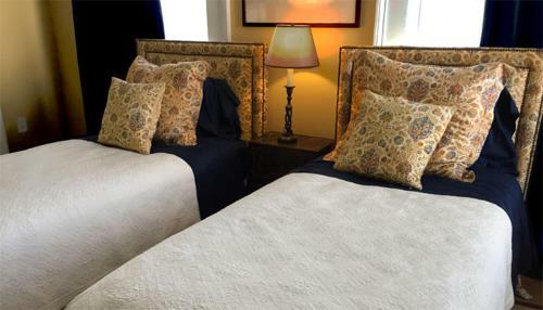 Bed & Breakfast Inn At 34