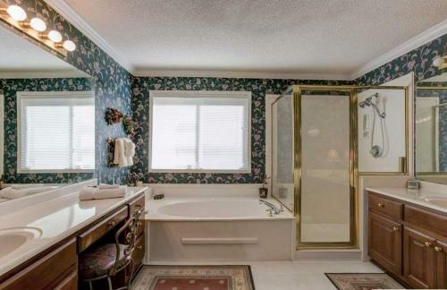 Luxury Condo Living In The City
