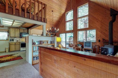 Cedar Creek Cabin