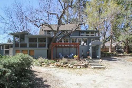 Idyllwild Dairy Manor
