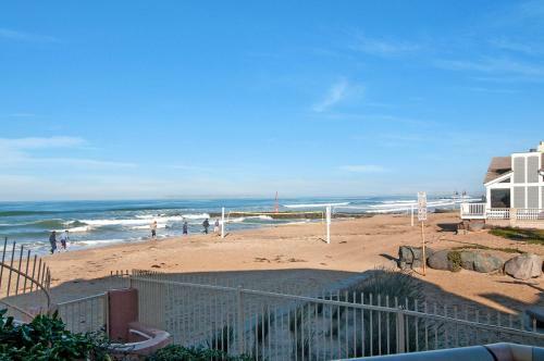 Imperial Beach Club 111