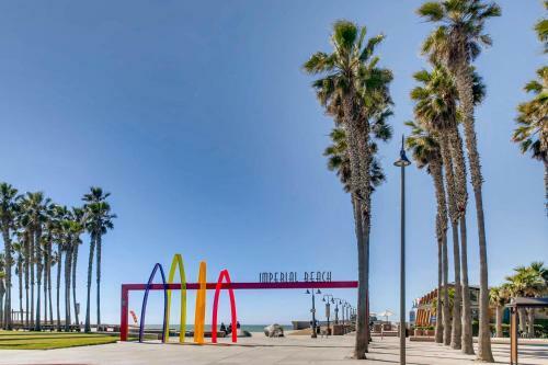 Beachbreaksix At Imperial Beach, With Ocean View