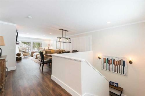 Apartamento 171 Village Blvd Condo