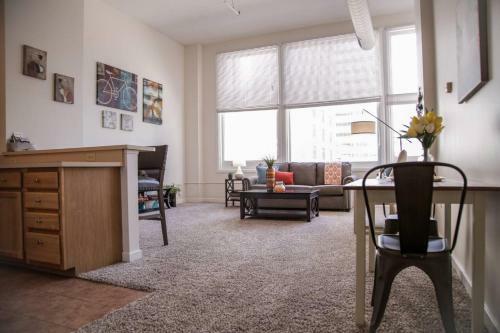 Apartamento Amazing Central Downtown 1br W/ City Views