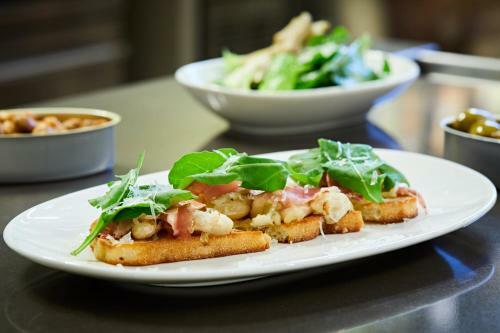 AC Hotel By Marriott Irvine