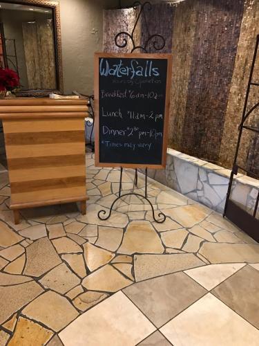 Atrium Hotel Orange County