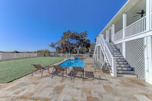 3602 Palm Boulevard Home