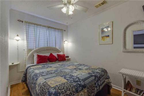 Sea Cabin 228-b