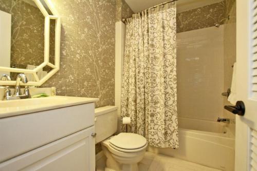 7 Edgewater Ally Home