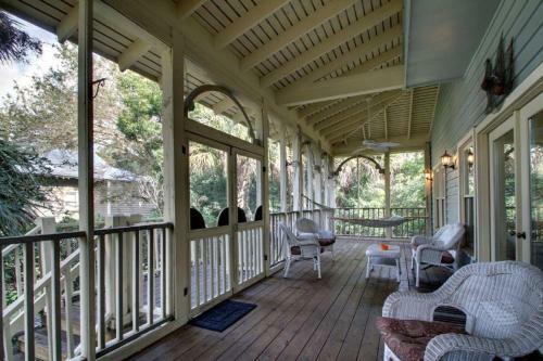 74 Grand Pavilion