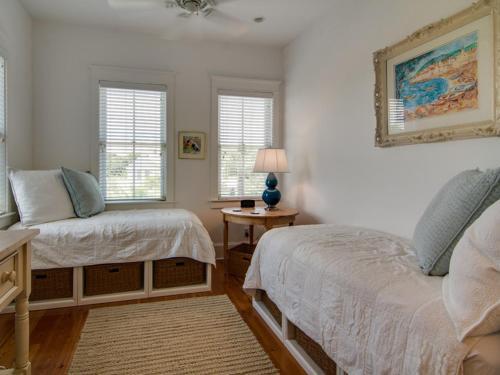 Charleston Boulevard 118