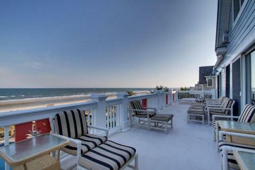 706 Ocean Boulevard