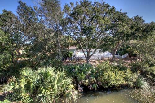 55 Pelican Bay