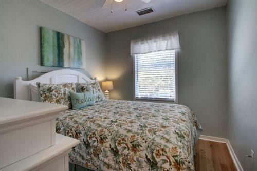 55 Pelican Bay