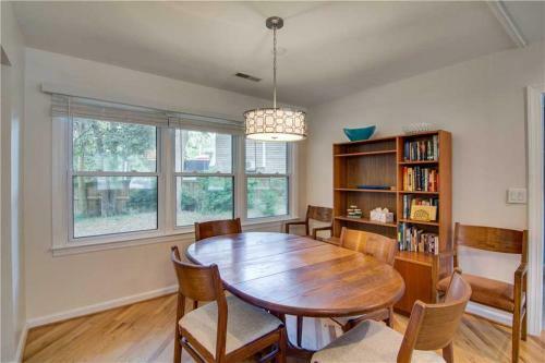 29th Avenue 20