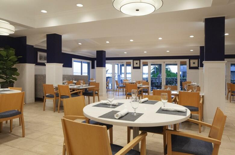 Hotel Pier House Resort And Caribbean Spa