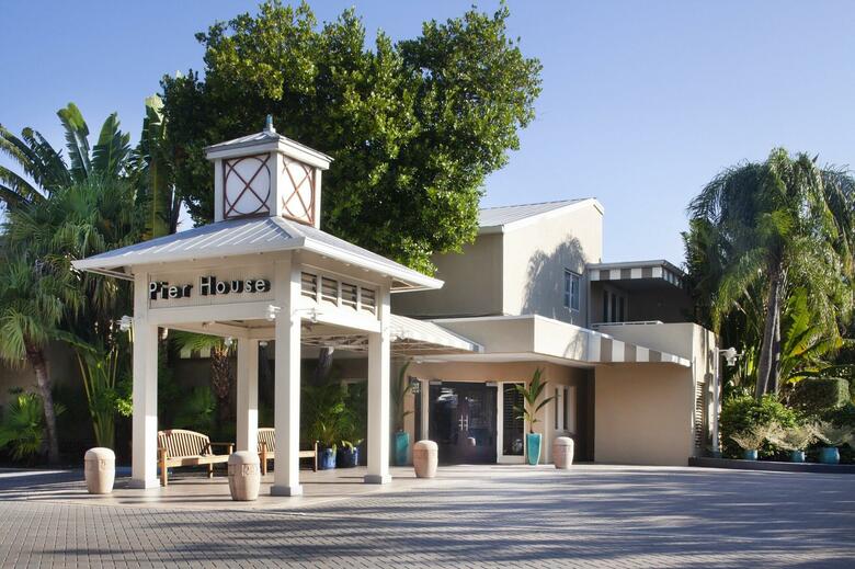 Hotel Pier House Resort And Caribbean Spa