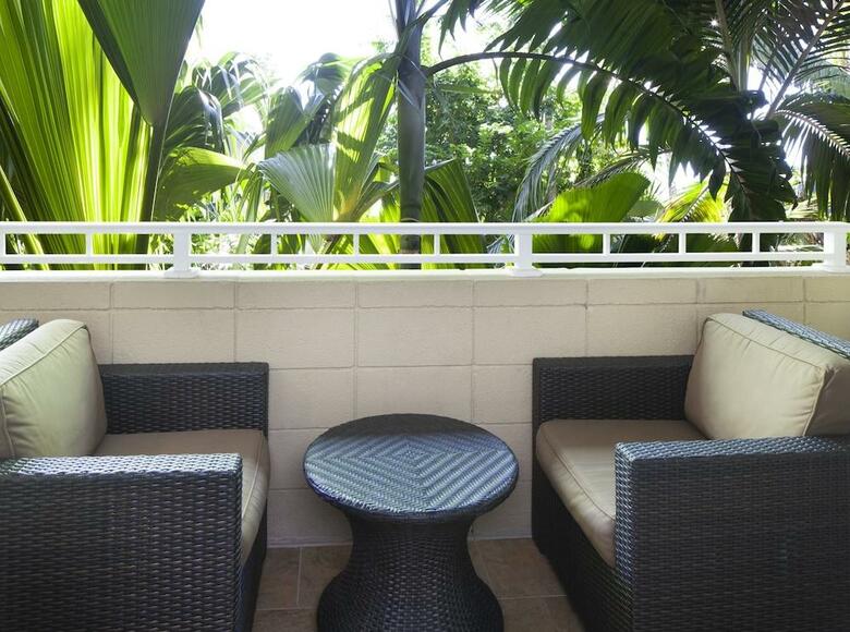Hotel Pier House Resort And Caribbean Spa