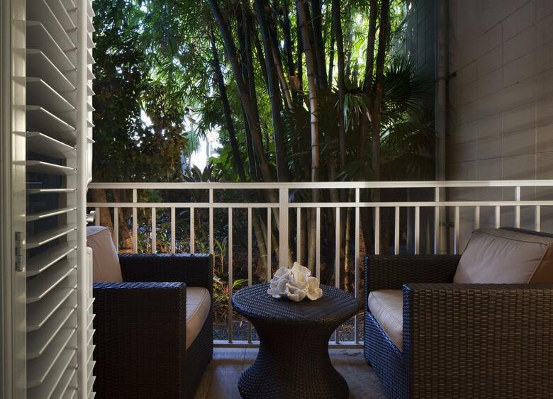 Hotel Pier House Resort And Caribbean Spa