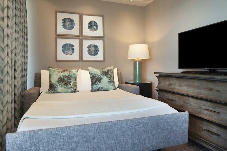 Hotel Pier House Resort And Caribbean Spa
