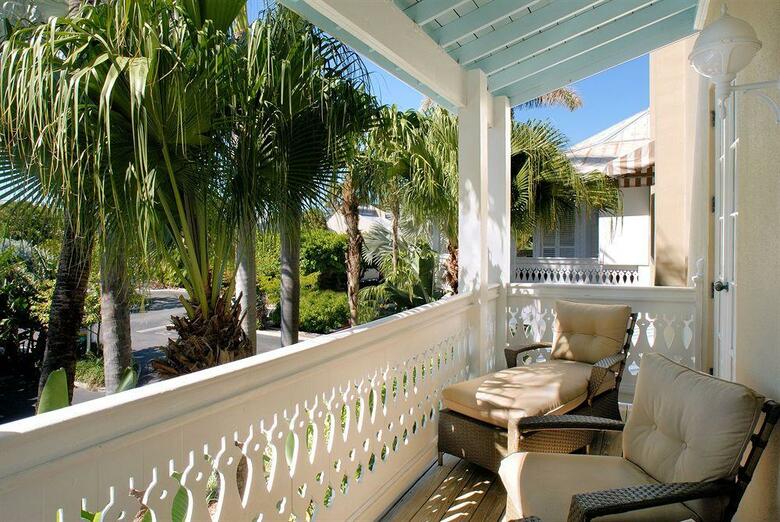 Hotel Pier House Resort And Caribbean Spa