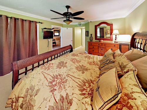 Apartamento 275 Palm Avenue Condo Unit #b102