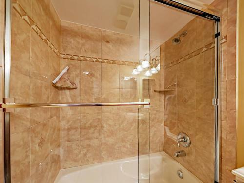Apartamento 275 Palm Avenue Condo Unit #b102