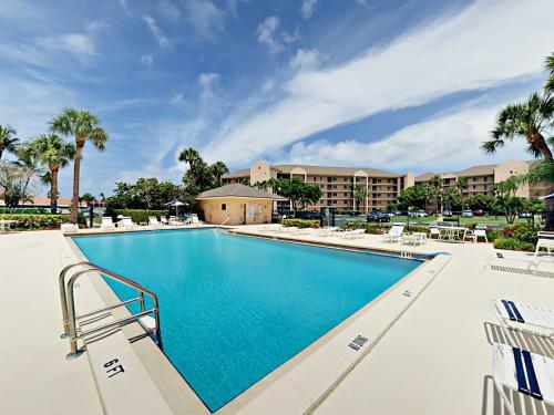 Apartamento 275 Palm Avenue Condo Unit #b102