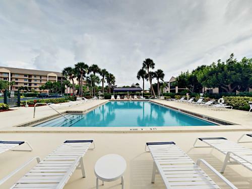 Apartamento 275 Palm Avenue Condo Unit #b103