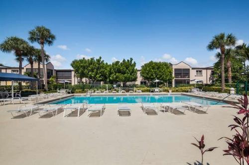 Jupiter Beach House Villa