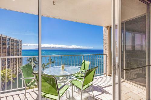 Royal Kahana 912