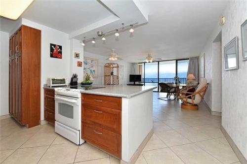 Valley Isle Unit 905