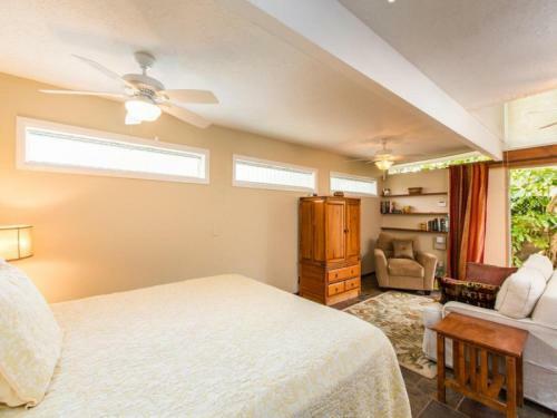 Helen's Beach House