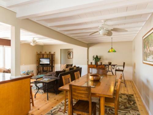 Helen's Beach House