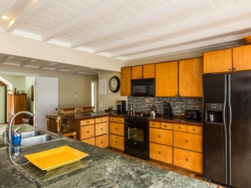 Helen's Beach House