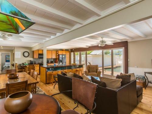 Helen's Beach House