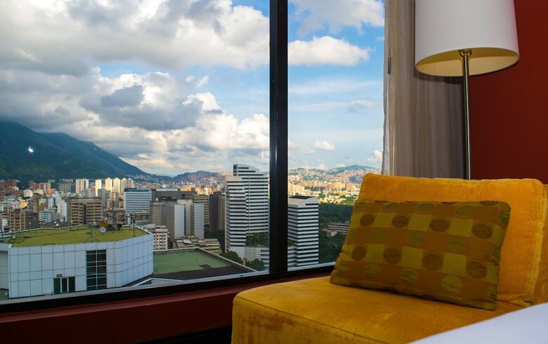 Hotel Renaissance Caracas