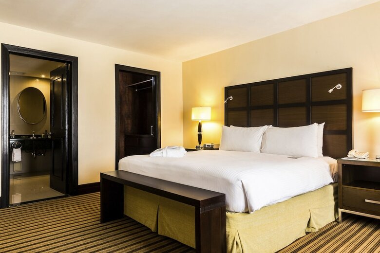 Hotel Renaissance Caracas