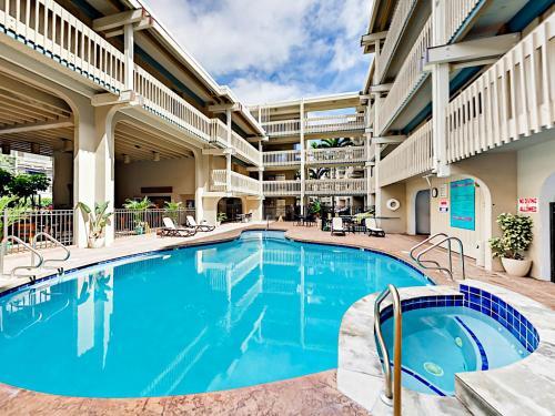 Apartamento 76 - 6233 Alii Drive Condo Unit #272 Condo