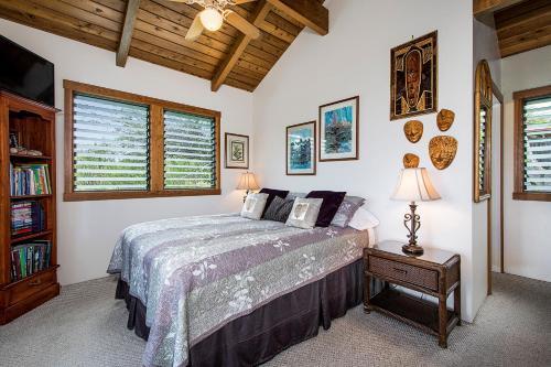 Kahalu'u Hale Home