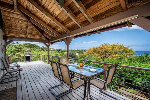 Kahalu'u Hale Home