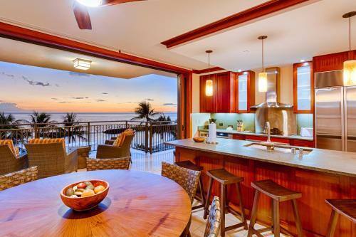 Direct Ocean Front Villa At Beach Villas Ko Olina