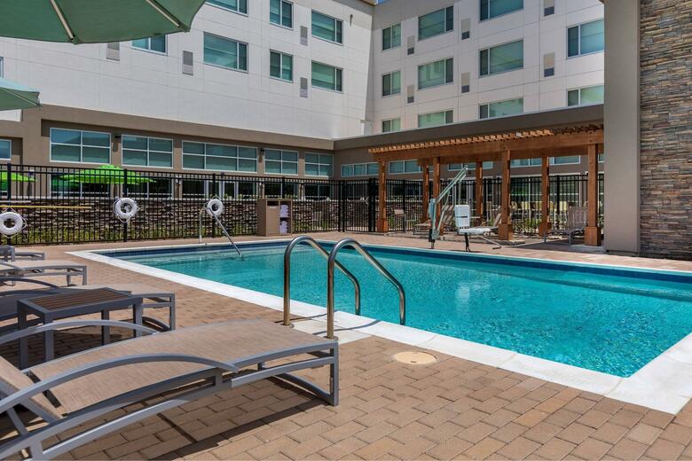 Hotel Element Houston Katy