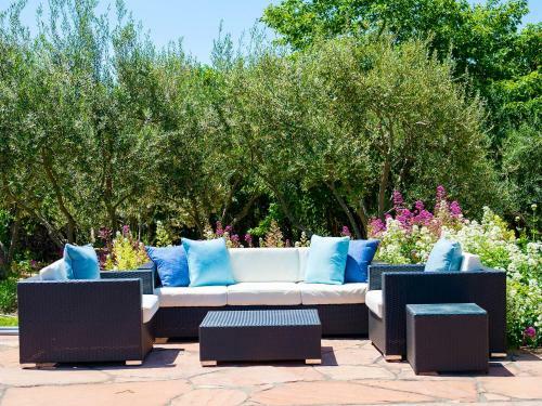 Valley Of The Moon Estate