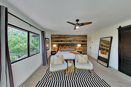 Sonoma House