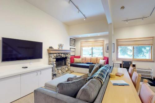 Apartamento Spacious And Cozy International Village