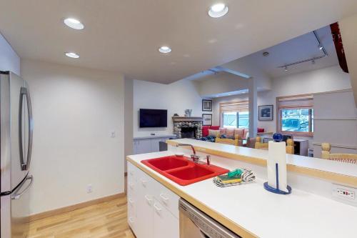 Apartamento Spacious And Cozy International Village